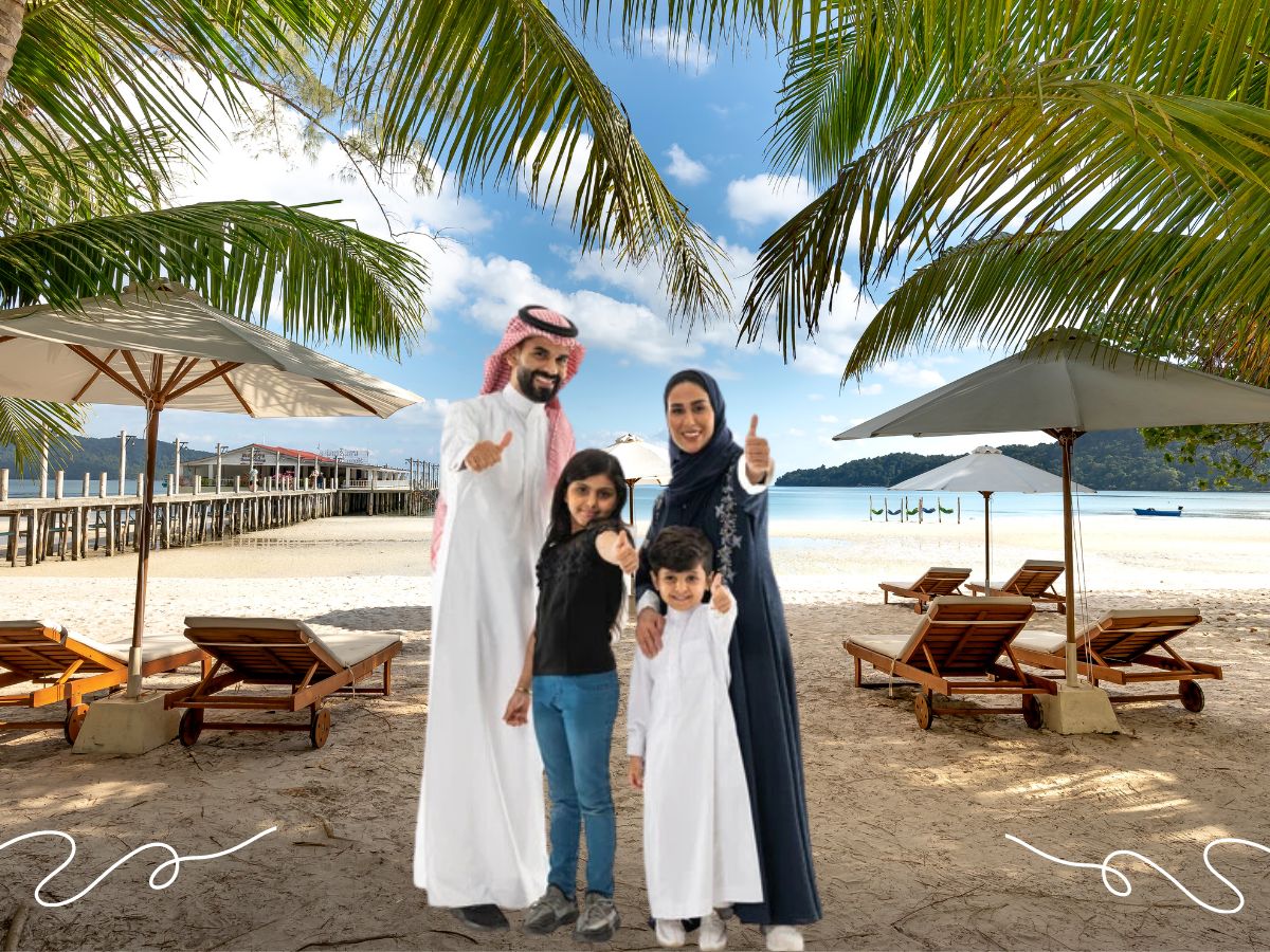 الاستمتاع بالسياحة في المنتجعات خلال العطلة الصيفية في المملكة. Enjoying tourism in resorts during the summer vacation in the Kingdom