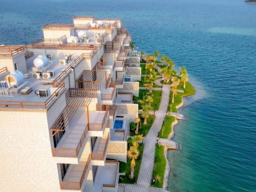 منتجع أجمكان: مزيج من الفخامة والاسترخاء في قلب الخبر Ajmakan Resort: A blend of luxury and relaxation in the heart of Al Khobar